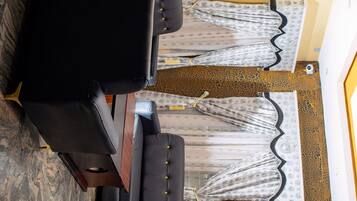 1 bedroom, free WiFi