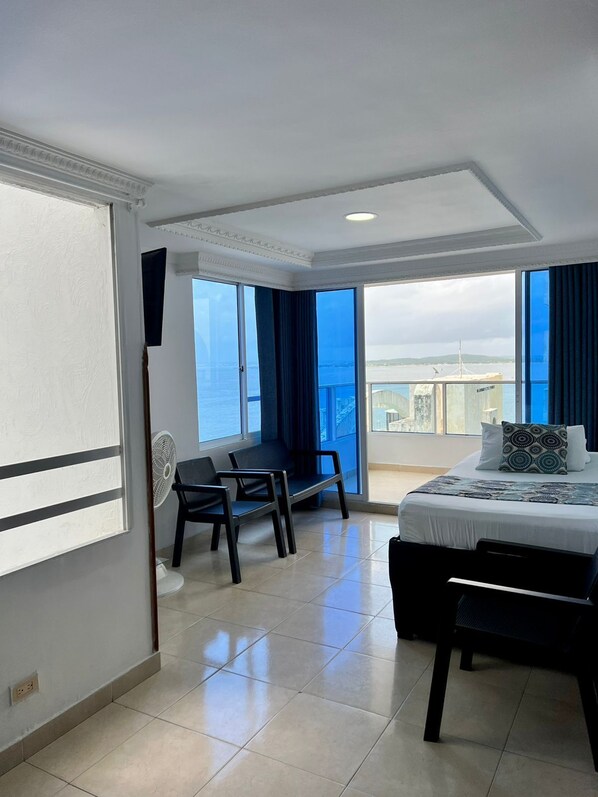 1 bedroom, free WiFi, bed sheets - Piso, Apartamento de Lujo en Cartagena, Primera Línea de Playa (Cartagena de Indias)