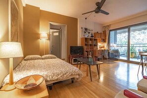 Apartment | 1 bedroom - Lux Clever Comfy Appartment the Center of Athens (Athens)