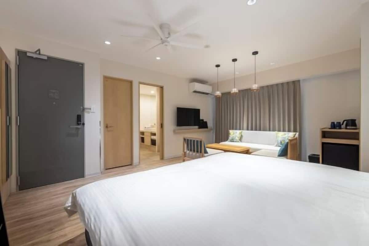 1 bedroom, free WiFi, bed sheets