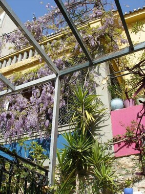 1 bedroom - Dream Studio w h Private Balcony Central Athens (Athens)