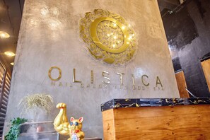 Hot stone massages, Swedish massages