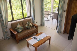 Lägenhet Deluxe - 1 kingsize-säng | Vardagsrum