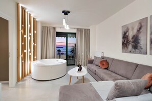 Interior - Elia Beach Deluxe Apartment (Chania)