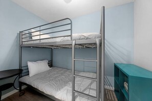 Iron/ironing board, WiFi