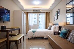 1 soverom, strykejern/-brett, wi-fi og sengetøy