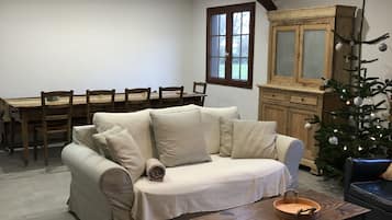 Televisor intel·ligent i llar de foc