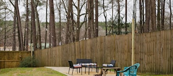 Cozy 3BR Getaway | Pet-Friendly & Family-Ready