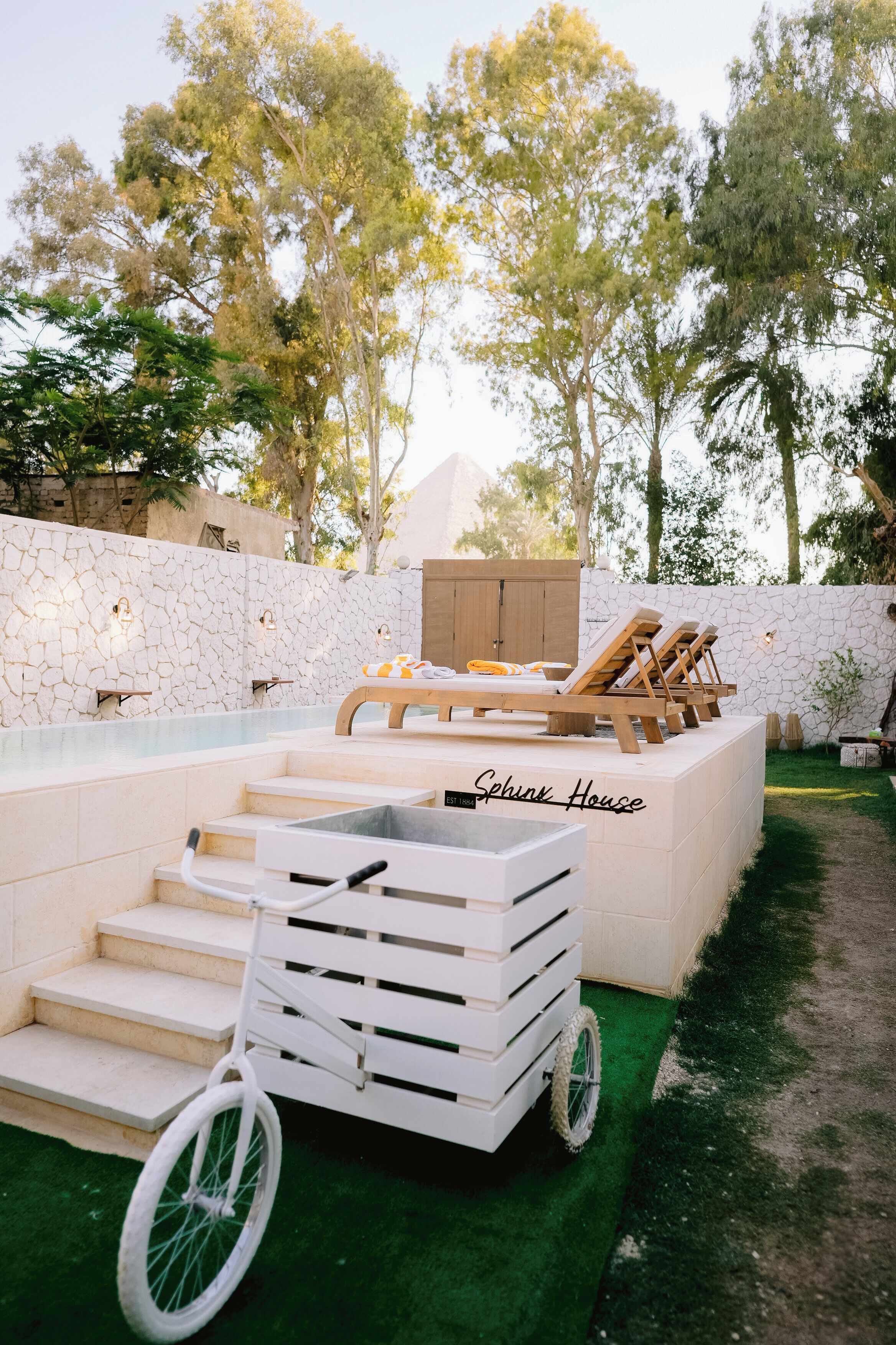 Photo - Sphinx House