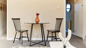 Apartment (1 Bedroom) | Exterior - The Crystal Palace Crib - Lovely 1bdr Flat (London)
