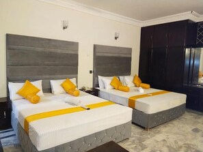 Chambre Quadruple Standard | Bureau, chambres insonorisées, Wi-Fi gratuit