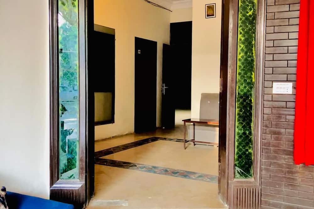 Hotel Royal Grand