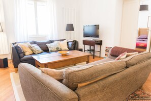 TV