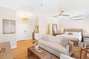 1 bedroom, WiFi - Shop House (Seacrest Beach)