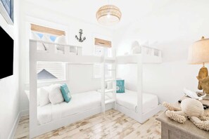 3 bedrooms, iron/ironing board, travel crib, WiFi
