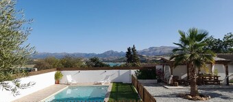 Condo Entero en Pantano de los Bermejales