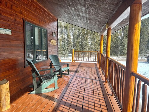 The Mountain House in Valley of the Pines
