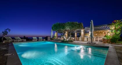 Methoni Paradise Villa for 10 & Pool