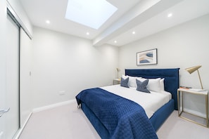 Superior Apartment, 2 Bedrooms | Iron/ironing board, free WiFi