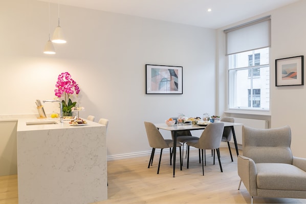 Superior Apartment, 1 Bedroom | Living area | Flat-screen TV