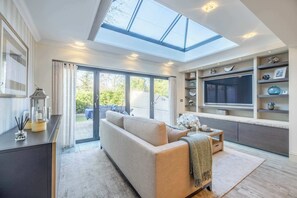 Télévision, espaces bureaux