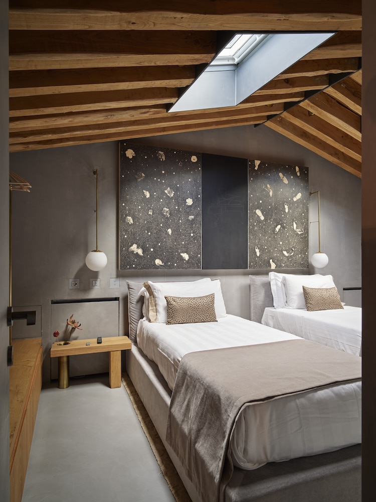 Fornace Suite by null