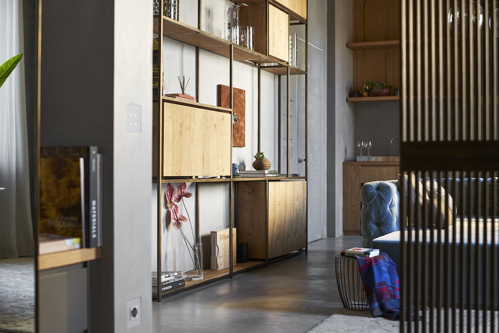 Fornace Suite by null