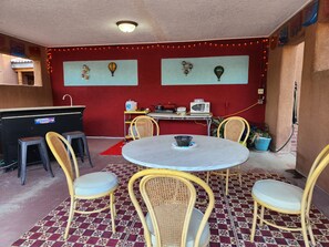 Dining - Red Mountain Manor Vineyard and Guesthouse (Corrales)