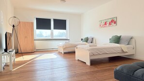 2 bedrooms, iron/ironing board, WiFi, bed sheets