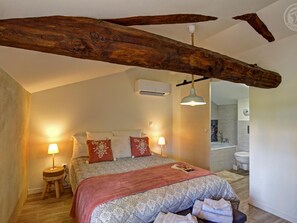 2 bedrooms, free WiFi