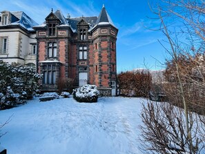 Exterior - Charming T3 in Mont-Dore, up to 4 ppl, wifi, Puy Gros view (Mont-Dore)