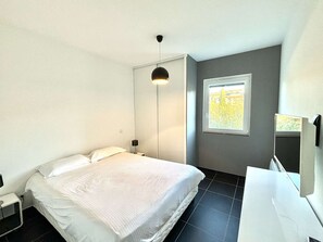 2 chambres, Wi-Fi gratuit, draps fournis