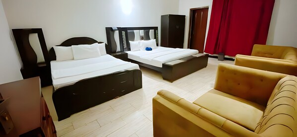 Standard Triple Room - Tulip Guest House F-6 (Islamabad)