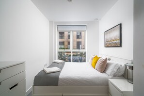 2 dormitorios, tabla de planchar con plancha, wifi y ropa de cama