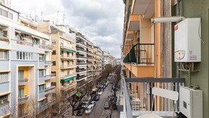 Unclassified image, 2 of 29, button - Amazonia Apt by halu! (Thessaloniki)