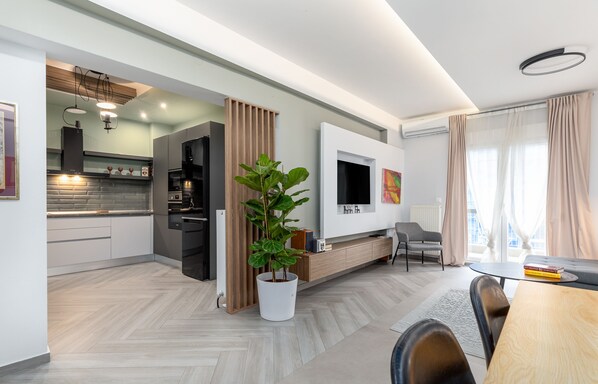 Televisión de 50 pulgadas con canales por cable