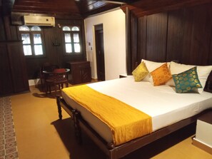 Code: Heritage Room | Free WiFi, bed sheets - Shantitheeram Ayurveda (Cherthala)