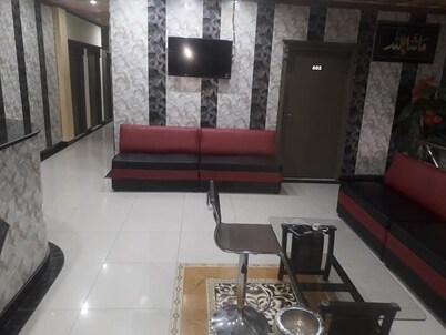 Butt Hotel Narowal