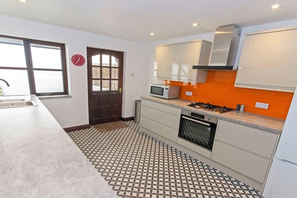 Rear sheltered courtyard Garden