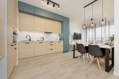 Comfortable Apartment | Private Parking and Balcony