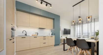 Comfortable Apartment | Private Parking and Balcony