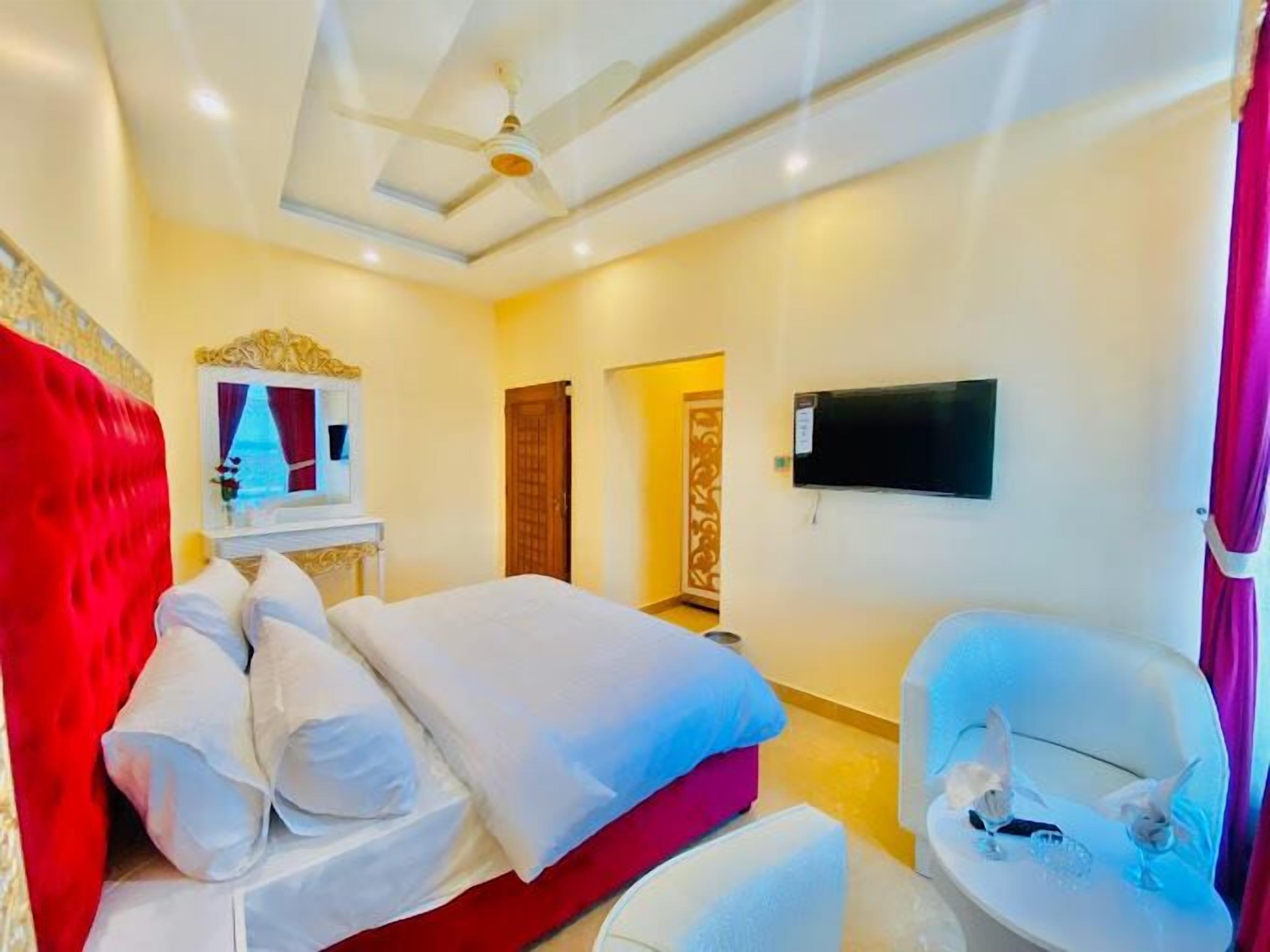 Soundproofing, iron/ironing board, free WiFi