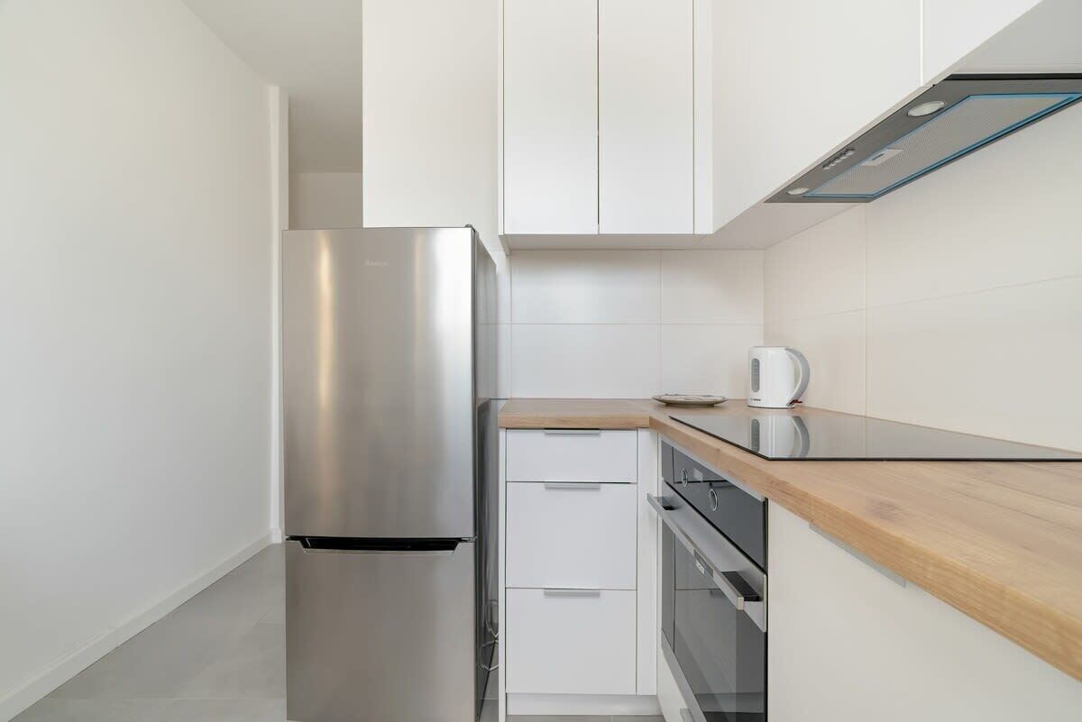 Frigorífic, forn, placa de cuina i rentaplats 