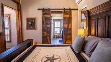 7 chambres, fer et planche Ă repasser, Wi-Fi, draps fournis