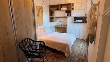 4 chambres, fer et planche Ă repasser, Wi-Fi, draps fournis