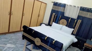 Deluxe Single Room | Free WiFi