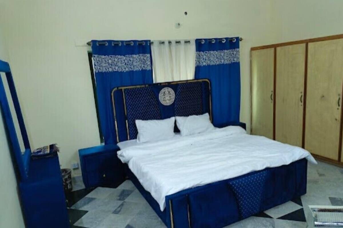 Deluxe Double Room | Free WiFi