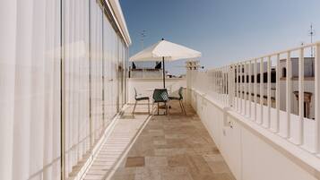 Tägliches inbegriffenes kontinentales Frühstück