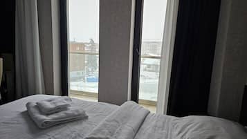 1 slaapkamer, een strijkplank/strijkijzer, gratis wifi, beddengoed