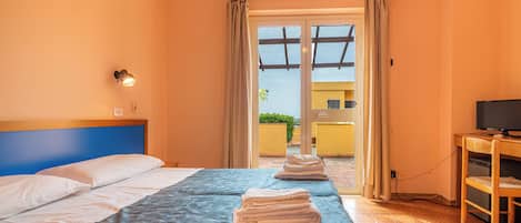 Standardzimmer | 1 Schlafzimmer, Zimmersafe, Schreibtisch, Bettwäsche